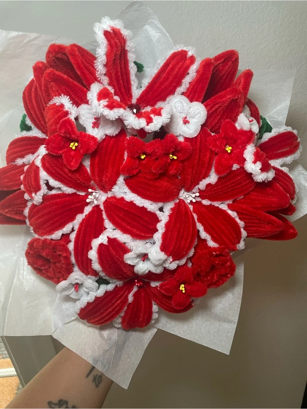 Handmade red & white pipe cleaner flower bouquet- one dozen